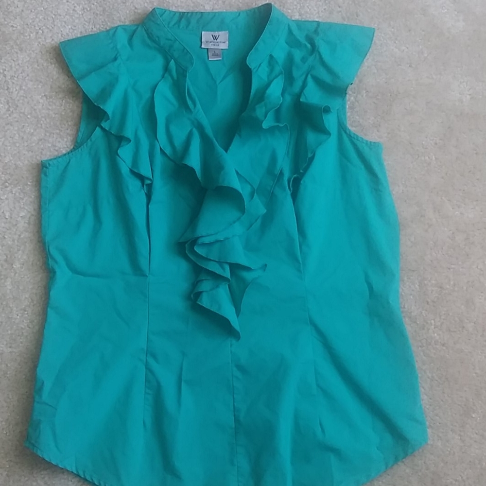 Sleeveless top